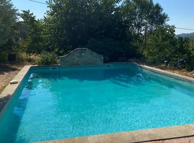 Cocotte * Pierrerue (Alpes-de-Haute-Provence)